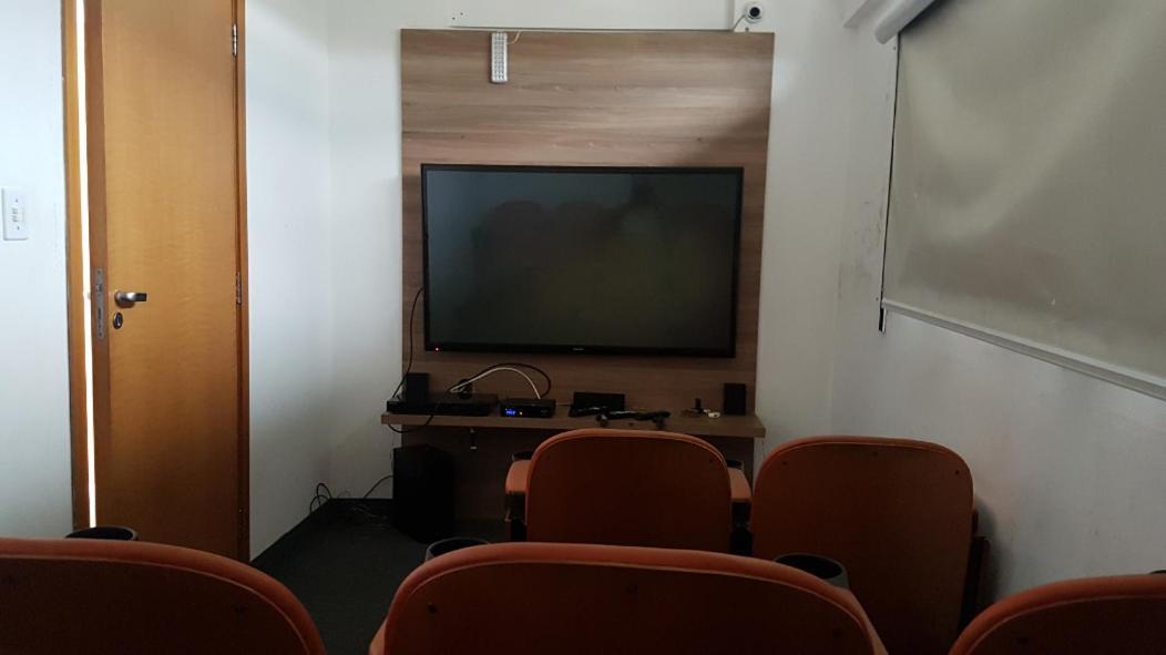 Spot Residence Sao Carlos 700M Da Usp Zewnętrze zdjęcie